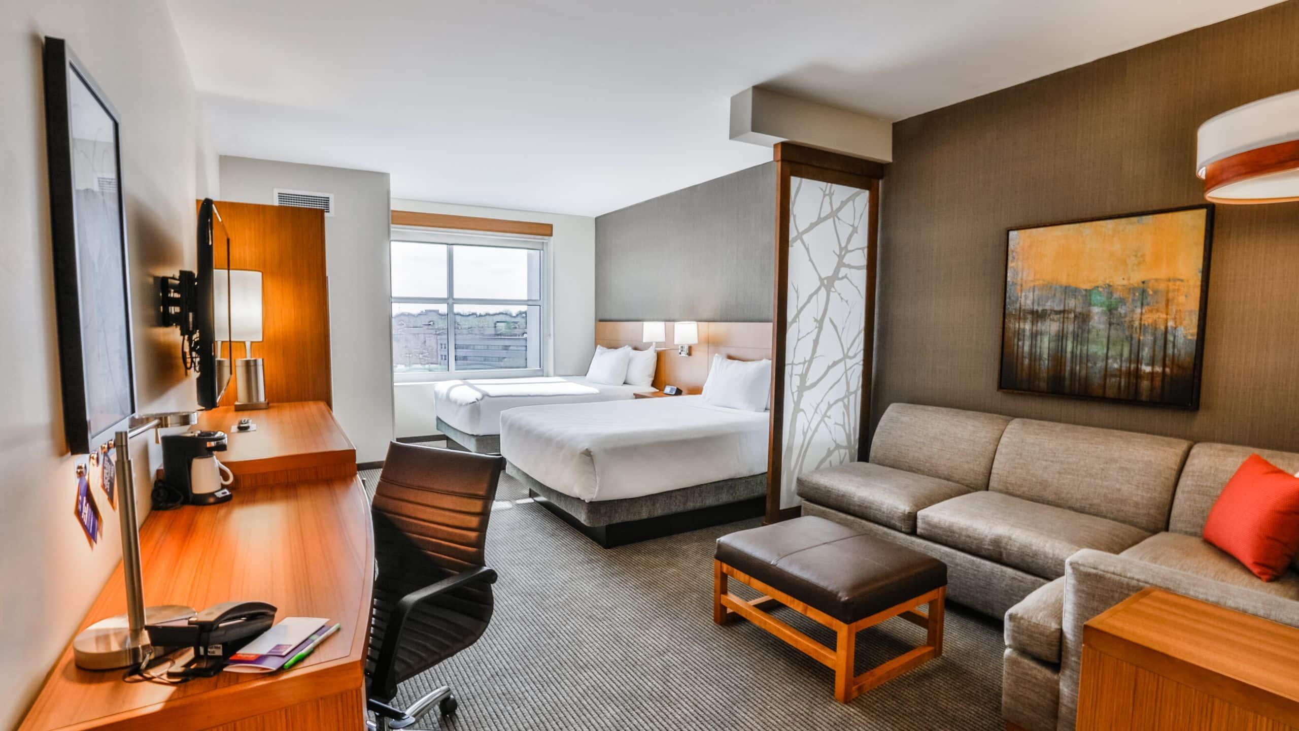 Hyatt Place Greenville Downtown Ngoại thất bức ảnh