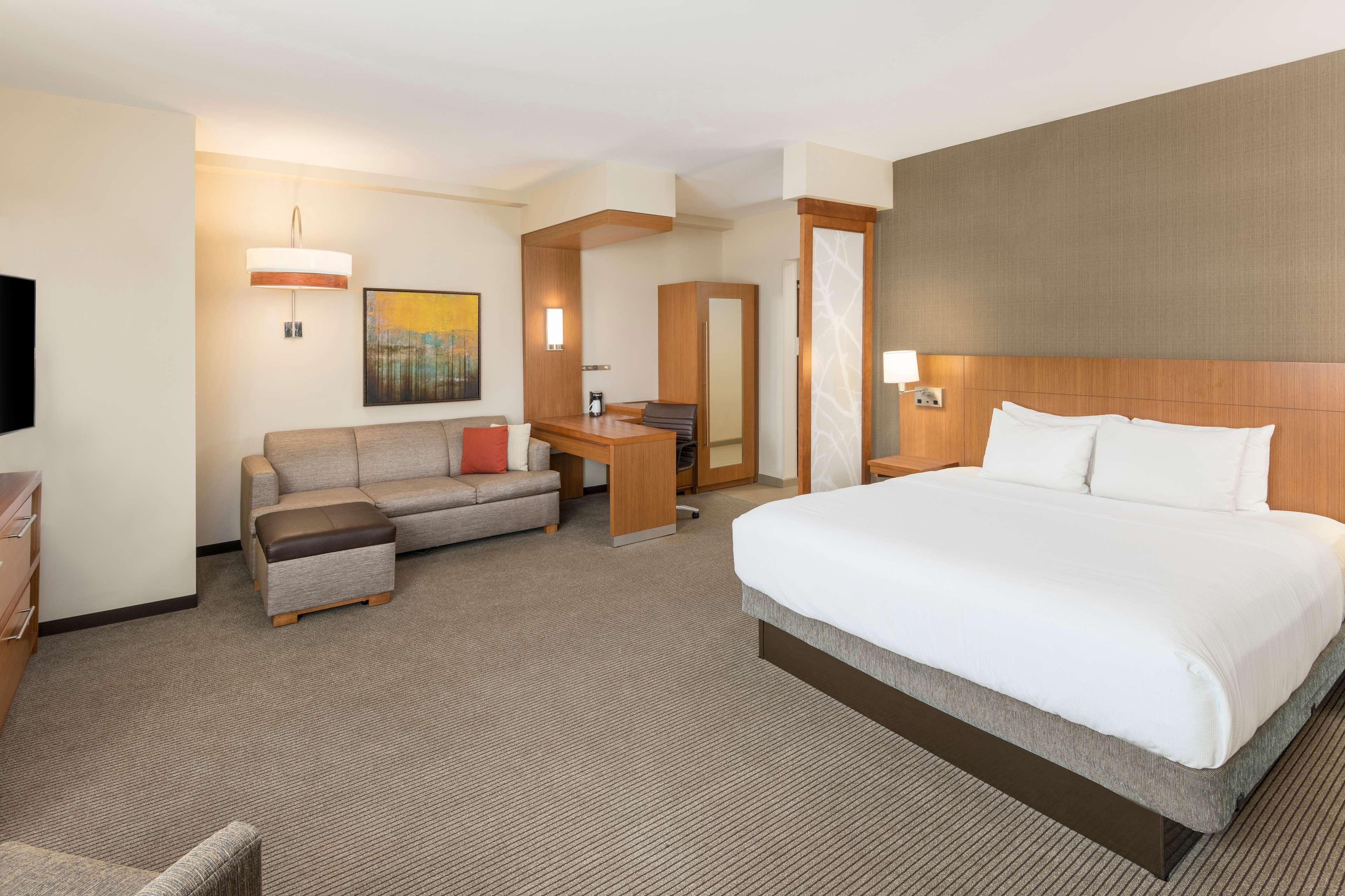 Hyatt Place Greenville Downtown Ngoại thất bức ảnh