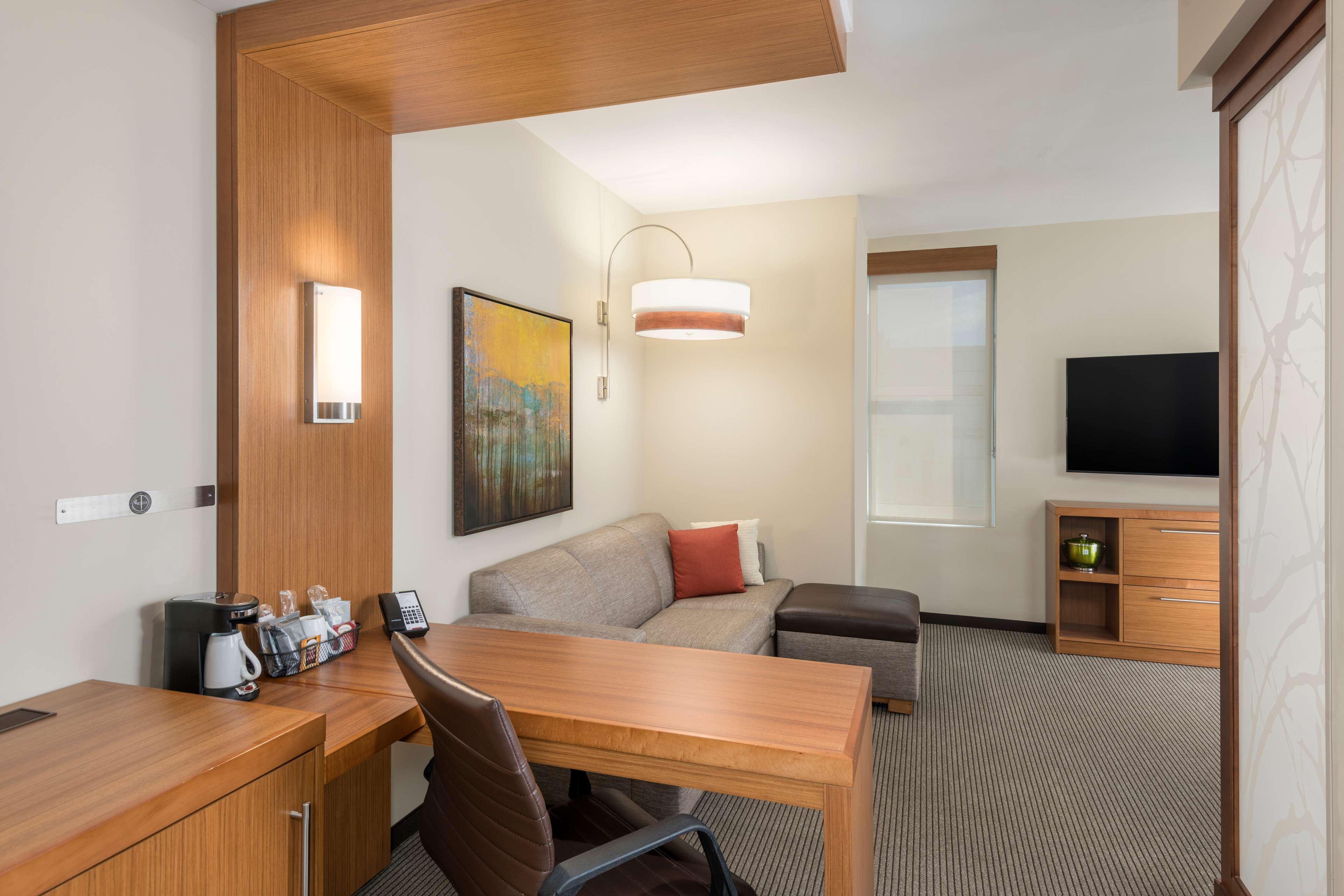 Hyatt Place Greenville Downtown Ngoại thất bức ảnh