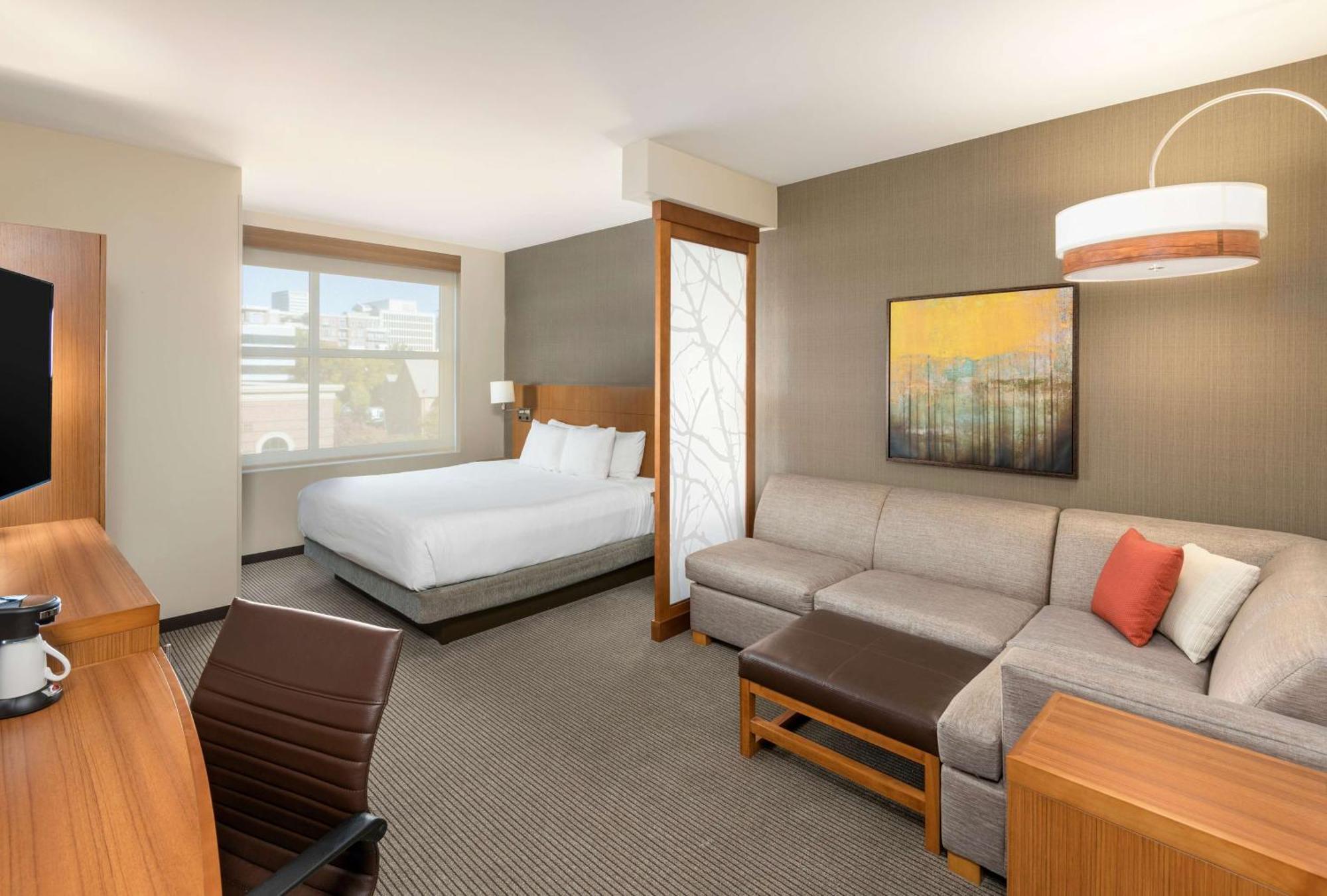 Hyatt Place Greenville Downtown Ngoại thất bức ảnh